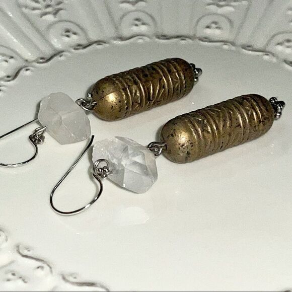 HANDCRAFTED boho chunk moonstone & brass tubal beads earrings - Picture 6 of 8